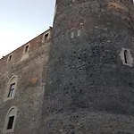 Luna's