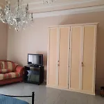 Luna's Apartament